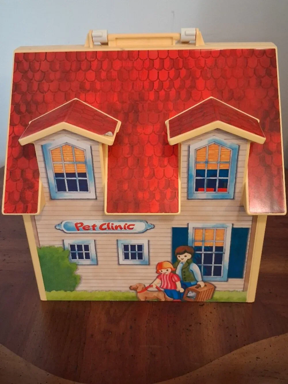 Vintage 2005 Playmobil Pet Vet Clinic #5870 *INCOMPLETE* AS IS *READ